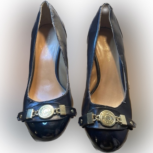 Tommy Hilfiger Shoes - Tommy Hilfiger 3” Pumps - Black 8.5
